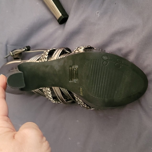 High heels - Picture 5 of 10